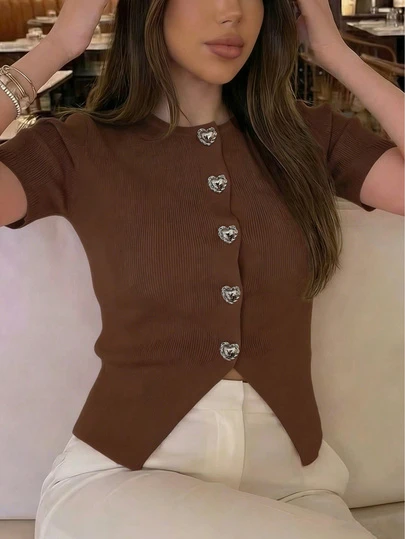 Cárdigan de punto con cuello redondo y botones con forma de corazón para mujer, primavera/verano, de estilo casual y elegante para ir al trabajo; Blusa de manga corta para mujer de color marrón, adecuada para el uso diario en verano