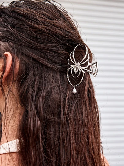 DareSee 1 chiếc kẹp tóc hình móng vuốt nhện đen Halloween, thiết kế mặt dây chuyền ngọc trai, phụ kiện tóc phong cách Gothic Punk bằng kim loại, kẹp tóc chắc chắn, phụ kiện tóc, phụ kiện tóc nữ, phụ kiện tóc, dụng cụ tạo kiểu tóc, phụ kiện uốn tóc, phụ kiện tóc, phụ kiện tóc, phụ kiện tóc mùa thu, du lịch, dụng cụ tạo kiểu tóc, quà Giáng sinh