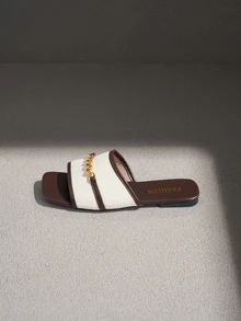 NobleVue [Giày bệt thường ngày] Giày bệt thường ngày cho nữ có khóa xích, hở mũi, xỏ ngón, đế TPR - Thích hợp đi biển - Màu be - Xem 5