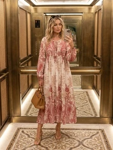 Women's Bohemian Vintage Elegant Long Sleeve Round Neck Dress, Fluffy And Gentle Summer Dress Spring Red - Red - View 1