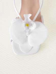 Clariva 2024 New Flower Decor High Heel Sandals, Ideal For European & American Vacation Style, Popular Among Travelers And Beach Goers In Summer Valentines Winter Gifts - White - View 4