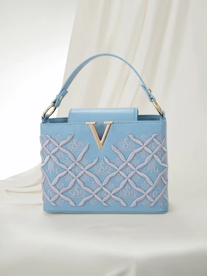 Clariva Bolso de mano de marca de lujo para mujer, bolso de tela bordado de alta calidad, bolso de hombro versátil de moda 2025, bolso de tela de gran capacidad, artículo a juego de blogger INS, bolso de tela casual retro de nicho, bolso de hombro brillante de alta gama, bolso cruzado elegante de madre 2025 de gran capacidad, diseño de patrón bordado