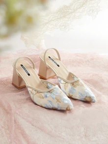 Rylithe Giày bít mũi cao gót màu trắng kiểu Trung Quốc mới, sandal xỏ ngón mũi nhọn thêu ren cho nữ, thanh lịch, giày bít mũi nữ, trang phục dự tiệc, trang phục mùa hè. - Màu xanh lam - Xem 1