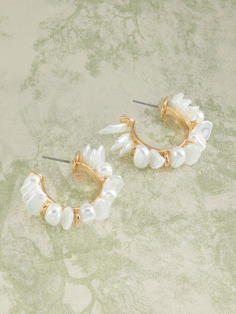 Rylithe 2pcs Bohemian Ins Style DIY Handmade Woven Baroque Sequins Clip-On Earrings, Faux Sequins Heart Embellished Earrings, Double D-Shape With Large Sequins Pendant Earrings, Suitable For Dresses, Tanks, Beach, Party, Daily Wear. The Faux Pearls Are Injection Molded And May Have Minor Imperfections. SummerOutfit,Festival Fits,Elegant Outfit - Multicolor - View 1