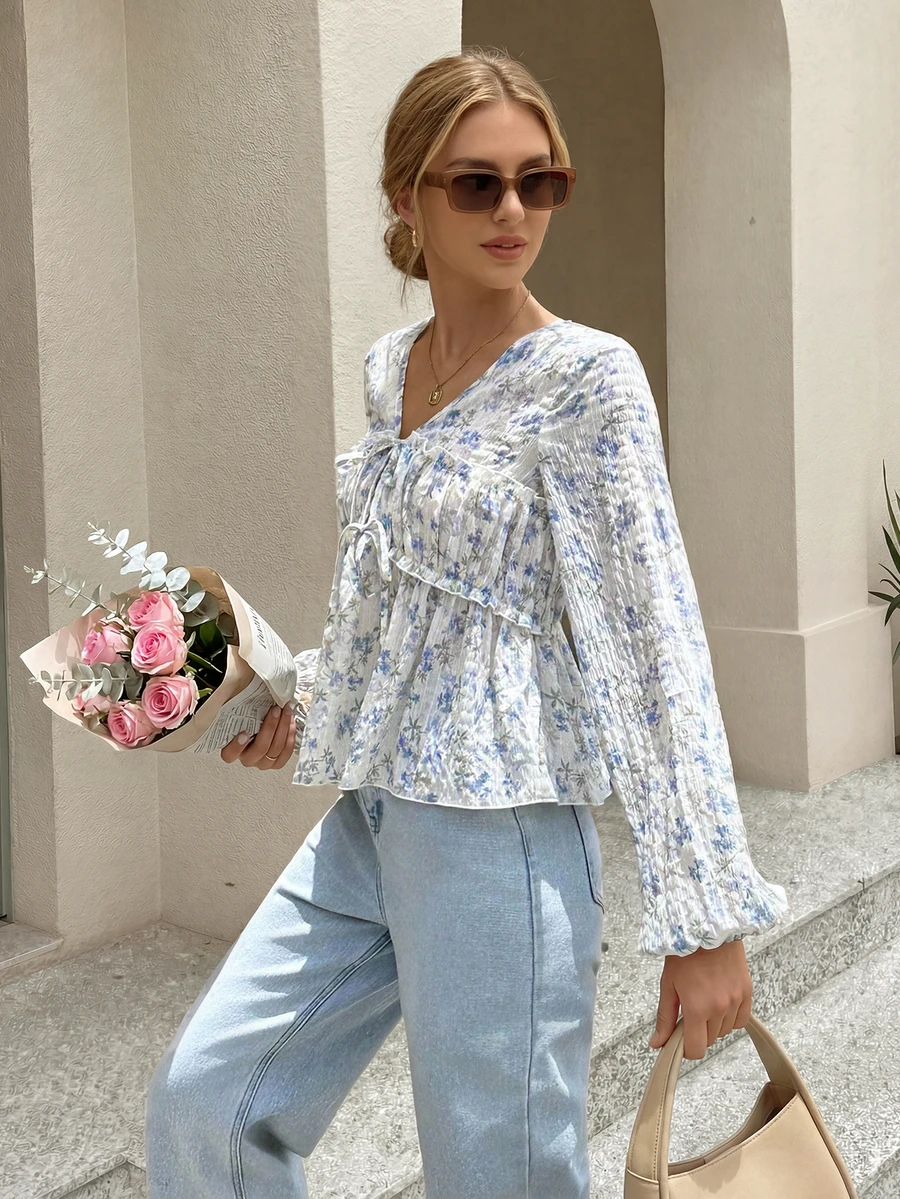 Áo sơ mi nữ tay dài dáng rộng in hoa, kèm nơ, thích hợp mặc hàng ngày và đi nghỉ xuân/hè. - Xanh và trắng - Xem 1