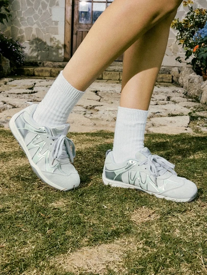 Hatastic Giày thể thao nữ thường ngày, thoáng khí và đa năng, giày casual, giày sneaker, giày đế bằng buộc dây, giày thể thao, giày nữ, giày nữ thoải mái, giày thể thao hiệu suất cao, giày thể thao nữ thanh lịch, giày nữ thanh lịch, giày tennis, giày thể thao nữ, màu xanh bạc hà Music Fest