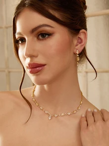 Etoivie Sparkling Crystal Cubic Zirconia Jewelry Set, 18K Gold Plated Necklace & Earring Set, Simple Yet Elegant, Perfect Accessory For Weddings, Parties And Any Occasions Wedding Wedding - Gold - View 4