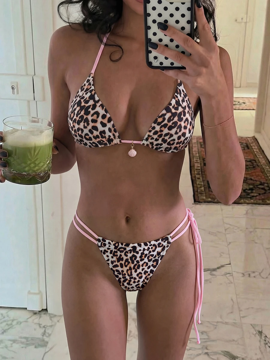 Bộ bikini buộc dây phía trước họa tiết da báo dành cho nữ, kèm mặt dây chuyền hình vỏ sò màu hồng. - Nhiều màu - Xem 1