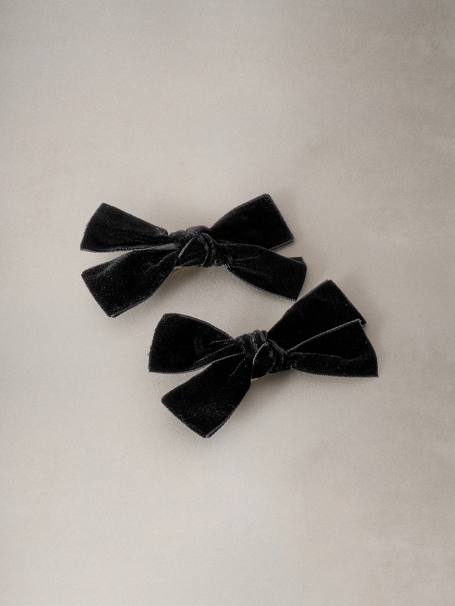 Hatastic 2pcs Black Bow Hair Clip For Women, Suitable For Daily Use Cute Tiaras Valentine's Day Valentines Claw Clips Hair Claws Hair Barrettes, School Stuff, Elegant, College, Winter Outfit For Women, Bows, Hair Accessories, Head Accessories, Hair Accessories For Women, Hairpin - Black - View 1