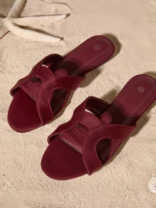 Tropiscape Women's Flat Hollow-Out Wine Red Slippers,Spring Summer Outfits Cottagecore,SummerOutfit - Burgundy - View 2