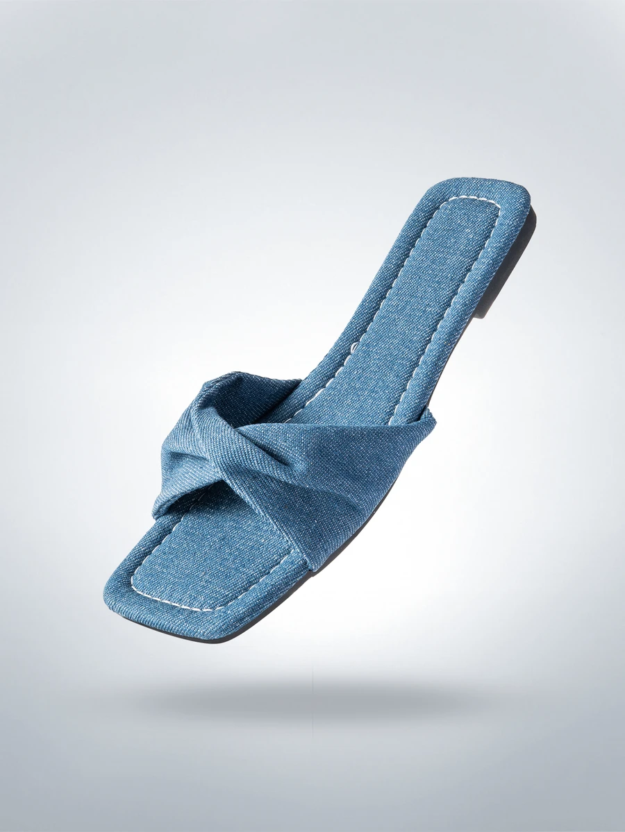 Rollcall Sandalias planas azul claro lindas para mujeres, diapositivas casuales de moda con correa y punta cuadrada, para el verano - Azul claro - Ver 1