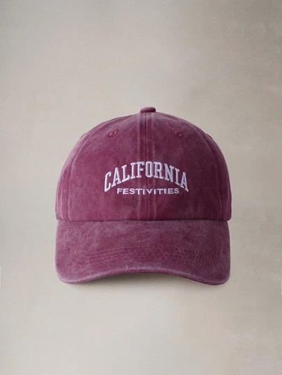 Hatastic Mũ lưỡi trai màu đỏ tía đã qua xử lý, thêu chữ "CALIFORNIA", dành cho cả nam và nữ, thích hợp cho các hoạt động thể thao ngoài trời, cũng có thể dùng làm quà tặng mũ lưỡi trai cho các cặp đôi trong dịp lễ.
