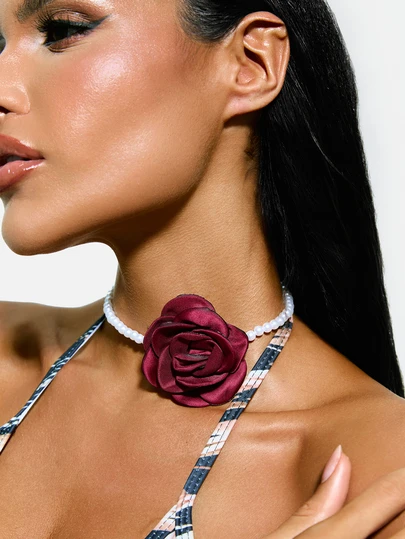 TuEzra 1pc Women's Elegant Faux Pearl Fabric Flower Beaded Necklace, Suitable For Party Wear