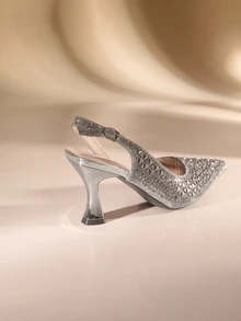 Giày sandal cao gót mũi nhọn vuông màu xám đính đá lấp lánh, mẫu thu đông 2025, giày nữ hở gót quai ngang mắt cá chân, kiểu dáng thanh lịch, thích hợp cho tiệc tùng, giày cao gót mũi nhọn. - Xám - Xem 5
