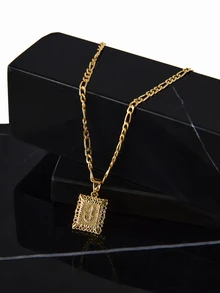 CHICVUE Initial Necklace Square Letter Pendant Necklace Capital Monogram Necklace Alhpabets From A-Z Figaro Chain Necklace - Yellow Gold - View 2