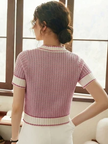 Knit Mix 优雅女士时尚条纹短袖T恤，撞色设计，修身剪裁，休闲百搭，法国厚面料，通勤必备，适合返校季、秋冬季节，也适合圣诞节、感恩节和新年假期穿着。 - 紫丁香色 - 查看 2