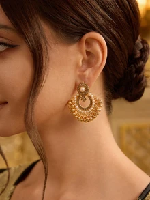 Farahzel 1pair Of Luxurious Exaggerated Vintage Bohemian Style Hollow Out Rhinestone Earrings, Perfect For Party, Women's Fashion Accessory - Gold - View 1
