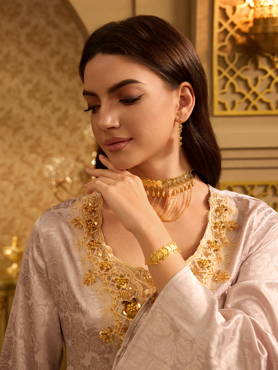 Farahzel 4pcs/Set Fashion Personalized Banquet Minimalist Commute Elegant Tassel Necklace, Coin Retro Style Earrings, Bracelet Jewelry Set For Women