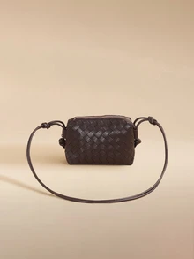 Glizzene New Embossed Woven Camera Bag, Fashion Versatile Shoulder Bag, Niche Lightweight Crossbody Bag, Knotted Strap Camera Bag - Coffee - View 3