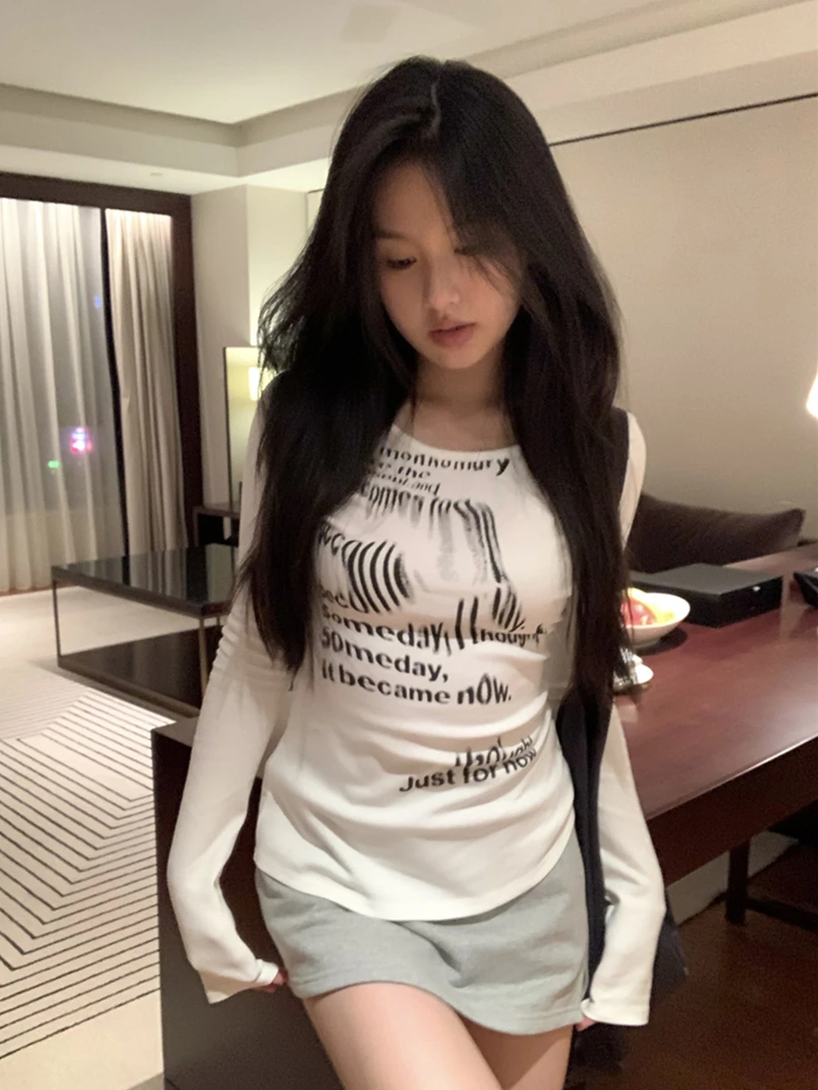 Camiseta de manga larga con estampado de eslogan asimétrico casual, blanco otoño primavera - Blanco - Ver 1