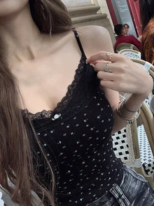 甜美辛辣花卉蕾丝吊带背心，修身显瘦，春夏休闲黑色 - 黑色 - 查看 2