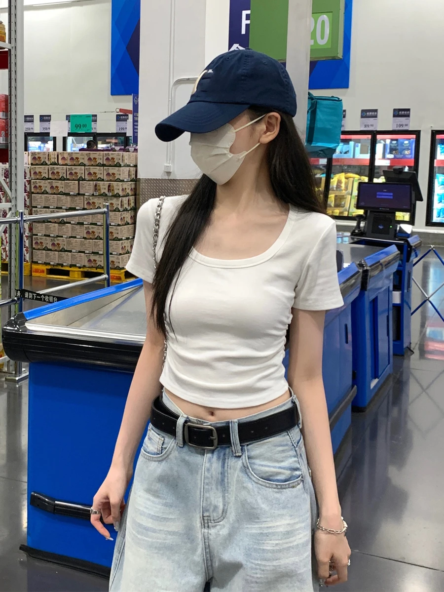 修身U领纯色短袖T恤,褶皱设计,露脐短款上衣,休闲白色夏季款 - 白色 - 查看 1