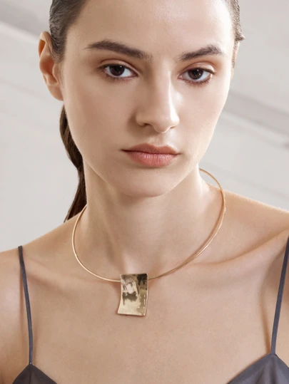 NobleVue 1pc Elegant Minimalist Geometric Square Necklace, Suitable For Women, Retro Minimalist Style, Zinc Alloy, Suitable For Daily And Holiday Wear, All-Season Accessory