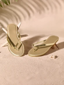 Tropiscape Women Flat Sandals - Emas - View 1