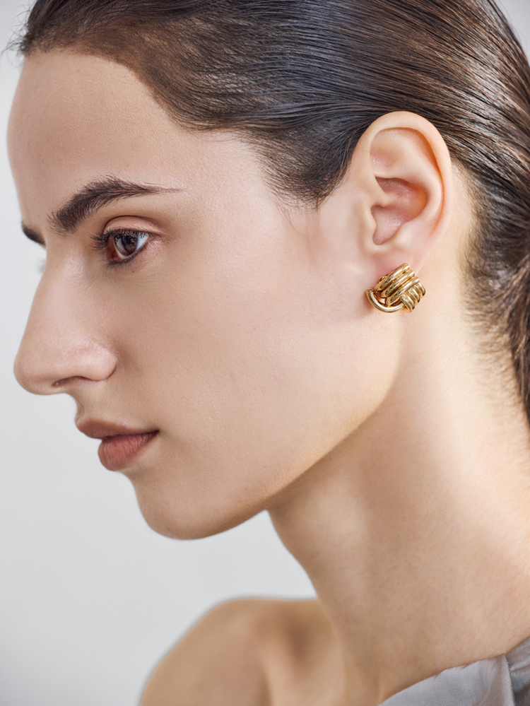 NobleVue 1 Pair Petite Versatile Striped Knot Stud Earrings, Suitable For Daily Wear For Women - Gold - View 3