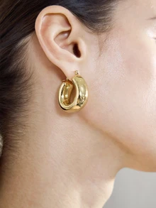 NobleVue Stainless Steel Hollow Gold Hoop Earrings, Luxurious And Versatile - Gold - View 3