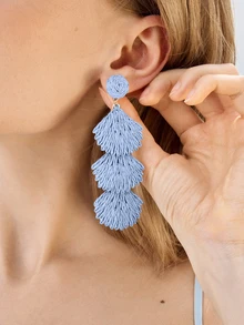 Glizzene 1 Pair Handmade Woven Raffia Shell Tassel Long Earrings, Bohemian Beach Style Geometric Design Earrings, Suitable For Women's Daily, Vacation, Party, Festivals Like Valentine's Day, Wedding Season, Mother's Day, Music Festivals (Handcrafted Raffia Weaving, Shape And Direction Random) - Baby Blue - View 4