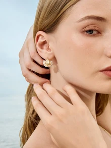 Glizzene 1 Pair Luxurious & Fashionable Mori Style Flower Shape Rhinestone Inlaid Sphere Earrings Valentines,Mom,Mother,Mother's Day,Gift - Yellow Gold - View 4