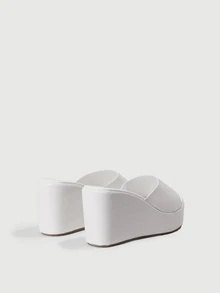 DareSee Women Platforms & Wedge Sandals Buaya Plain Anggun - Putih - View 3