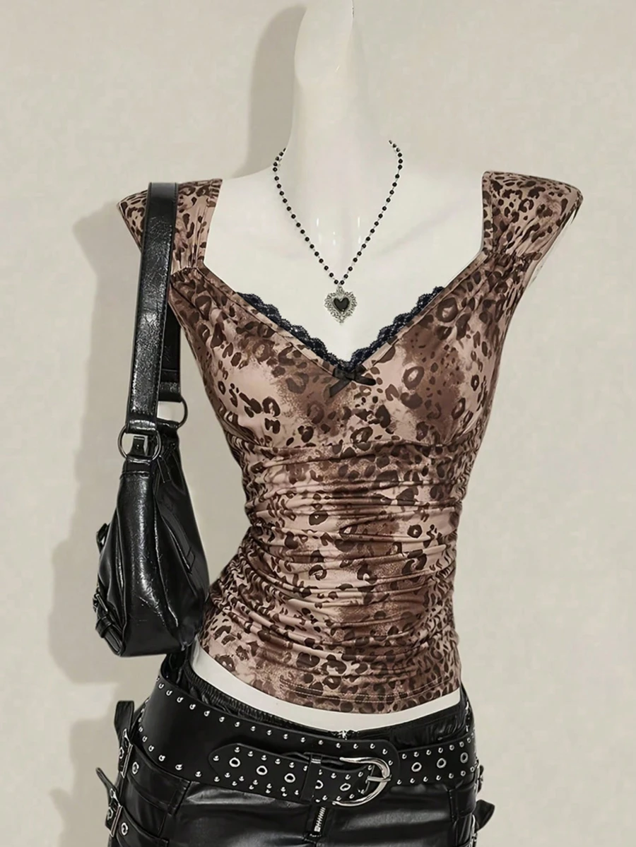 Áo nữ phong cách Y2K gợi cảm họa tiết da báo phối màu cổ chữ V tay ngắn, áo voan Gothic màu nâu mặc đi chơi thường ngày - Họa tiết da báo - Xem 1