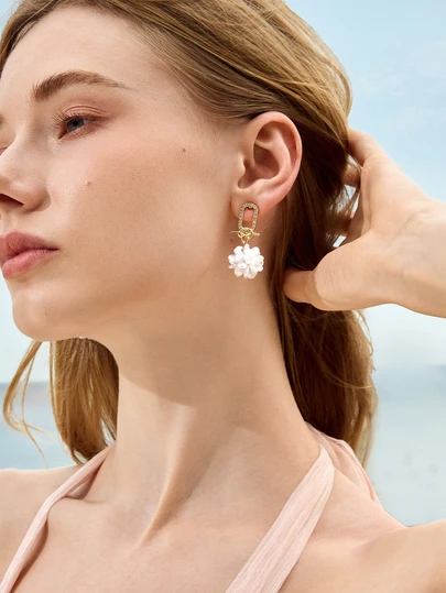 Glizzene Ohrringe mit Strass Dekor