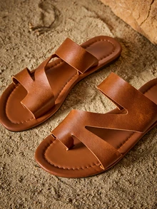 Tropiscape 2025 Nouvelles Sandales plates légères de vacances de plage élégantes et à la mode pour femmes, avec coussin doux. Style cottage, tenue d'été - Tabac - Voir 4