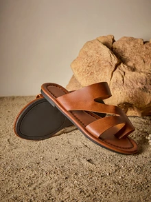 Tropiscape 2025 Nouvelles Sandales plates légères de vacances de plage élégantes et à la mode pour femmes, avec coussin doux. Style cottage, tenue d'été - Tabac - Voir 2