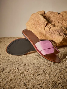 Tropiscape New Spring/Summer Fashion H-Shaped Slippers Women, Casual Open-Toe Slides, Comfortable Slip-On Sandals, Black/Beige/Brown, Flat, Embossed, Blogger Recommended, Desert Keys, French High-End, Rhinestone Thick-Sole Sandals, Beach Shoes, New Fairy-Style Strap Sandals, Low-Heel Round-Toe Indoor/Outdoor Slippers, Crocodile Print Versatile Flat Slides For Summer Cottagecore,SummerOutfit - Pink - View 3