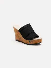 TuEzra Nuevas sandalias de mujer con suela gruesa y cuña, chanclas para exteriores - Negro - Ver 1