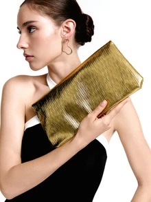 CHICVUE Fashionable Solid Color Glossy Handbag, Large Capacity Flap Magnetic Closure Square Bag, Plaid Ladies Purse, Multifunctional Evening Bag - Gold - View 3