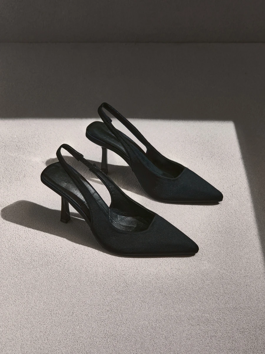 NobleVue Tacones altos de punta fina con tira trasera sin respaldo para mujer, de ante negro, transpirables, elegantes para primavera/verano - Negro - Ver 1