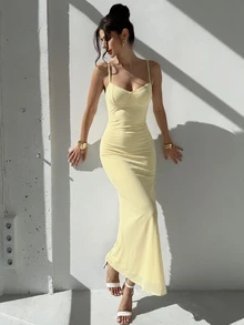 娇小女性约会、派对、拍照的首选，优雅性感的花卉领连衣裙，适合海滩、晚宴、日常穿着、度假、花园，春夏秋季皆宜，黄色连衣裙 - 黃色 - 查看 1