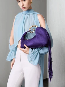 CHICVUE A Fashionable Burgundy Velvet Tassel Handbag For Women, With A Golden Spiral Hook, Very Suitable For Attending Evening Parties And Social Occasions. - Purple - View 3