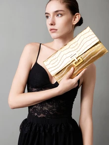 CHICVUE Fashion Crocodile Patterned Pu Material Clutch Bag With Metallic Locking Clasp, Shiny Elegant Party Bag Suitable For Women's Daily, Work, Parties - Gold - View 3