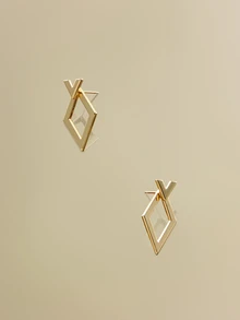 NobleVue Anting Pejantan - Emas - View 1