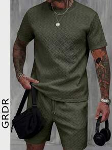 2pcs Men's Diamond Texture T-Shirt And Shorts Set, Casual Commuter Comfortable Minimalist - Army Green - View 3