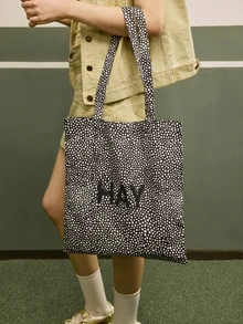 Hatastic 韓系新款帆布托特包 時尚百搭女款手提包 字母肩背包 戶外拍照逛街購物布包 完美禮物 萬聖節布包 - 彩色 - 查看 4