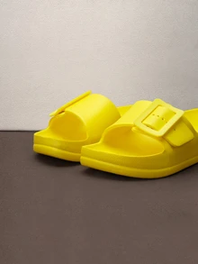 Hatastic European And American Style Buckle EVA Thick Sole Slippers, Double Buckle Lightweight Non-Slip Beach Sandals For Women Halloween - Yellow - View 5