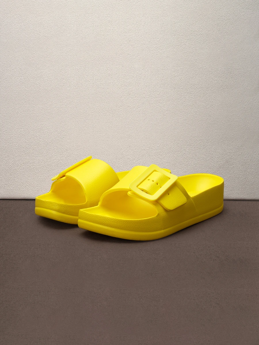 Hatastic European And American Style Buckle EVA Thick Sole Slippers, Double Buckle Lightweight Non-Slip Beach Sandals For Women Halloween - Yellow - View 1