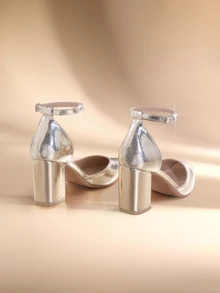 Etoivie Fashionable Patent Leather Faux Pearl Pointed Toe Hollow Chunky High Heels,Elegant - Gold - View 2